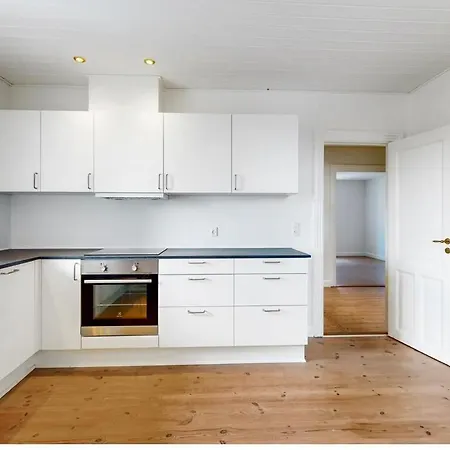 Διαμέρισμα Central, Charmerende