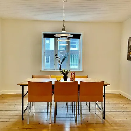 Central, Charmerende Διαμέρισμα